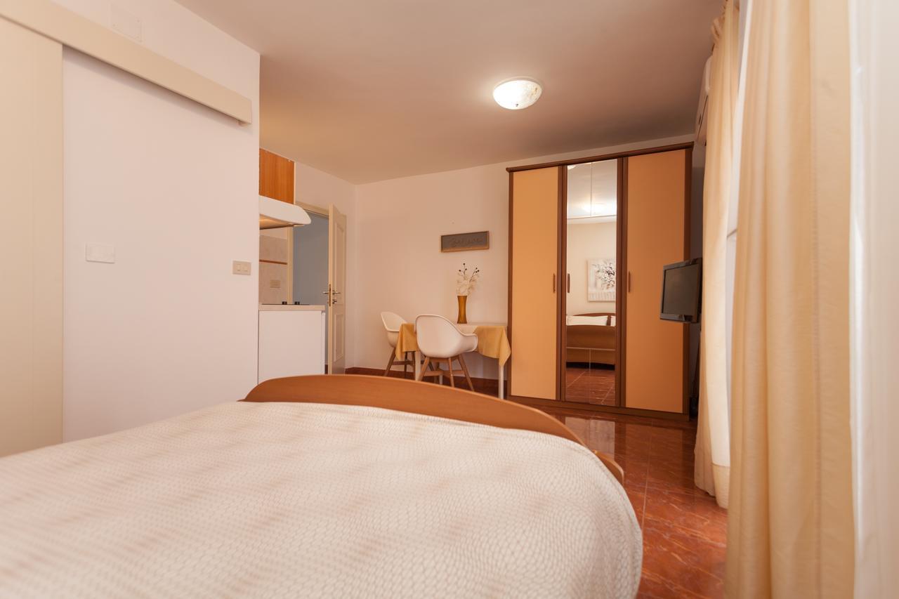 Apartments Alice Rovinj Extérieur photo